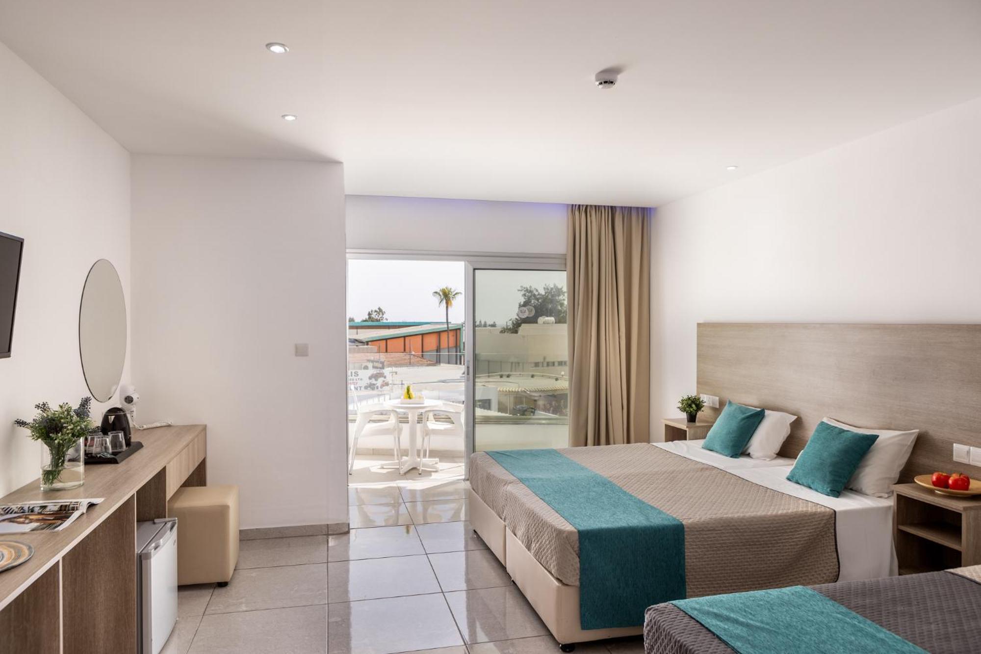 Milea Hotel Ayia Napa Værelse billede