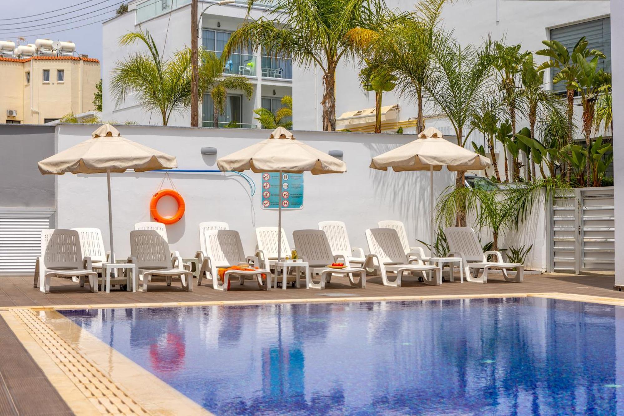Milea Hotel Ayia Napa Eksteriør billede