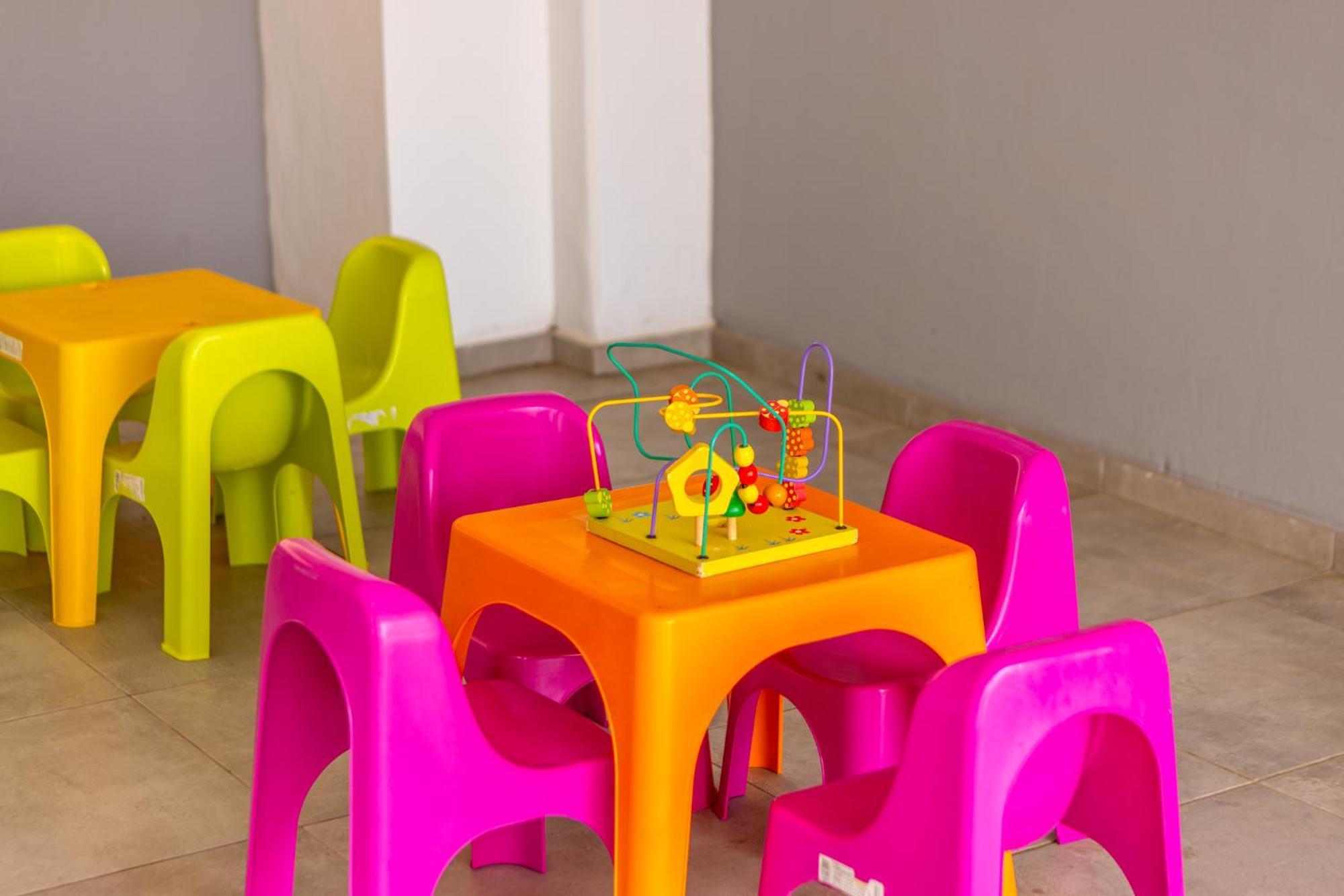 Milea Hotel Ayia Napa Eksteriør billede